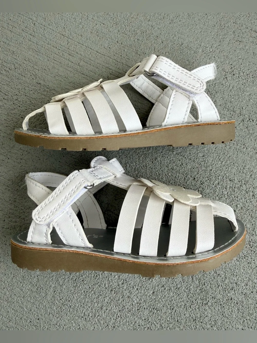 NWOT Carter's White Flower Toddler Spring Summer Faux Leather Sandals Size 7